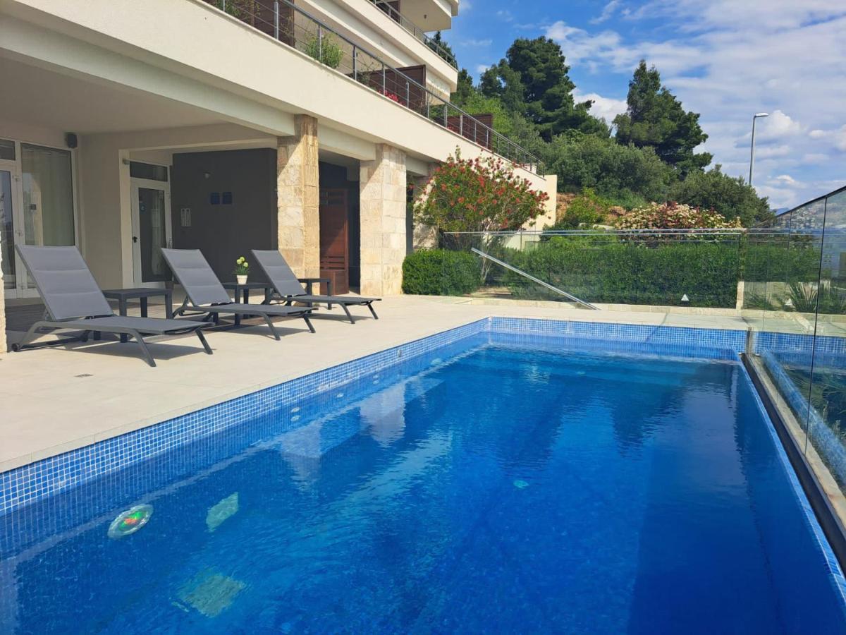 Villa Jolara With Heated Pool Mimice Esterno foto